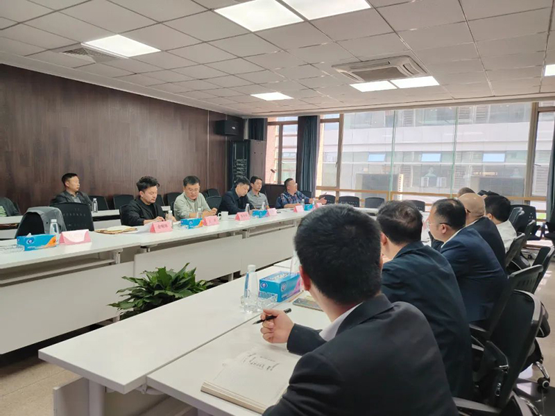 1749172754110575.jpg 1744614284669978.jpg